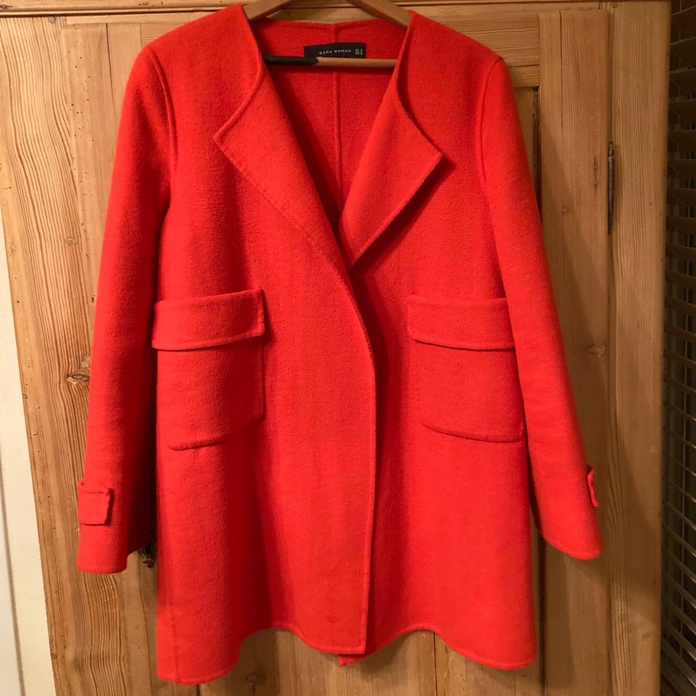 ZARA WOMAN Orange wool hand made jacket, Size M.